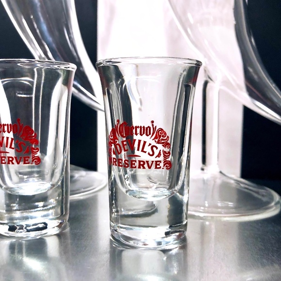 New Jose Cuervo Devil's Reserve Glassware, Cocktail & Shot Glasses, Stir & Picks - Picture 9 of 12